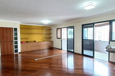 Apartamento à venda com 3 quartos, sendo 1 suíte,  em Lar São Paulo, São Paulo, SP