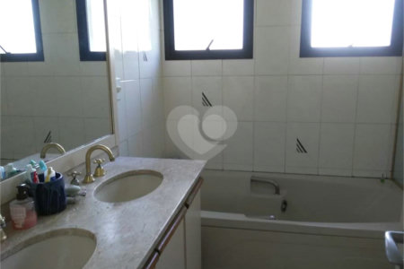Apartamento à venda com 4 quartos, sendo 2 suítes, em Santa Teresinha, São Paulo, SP