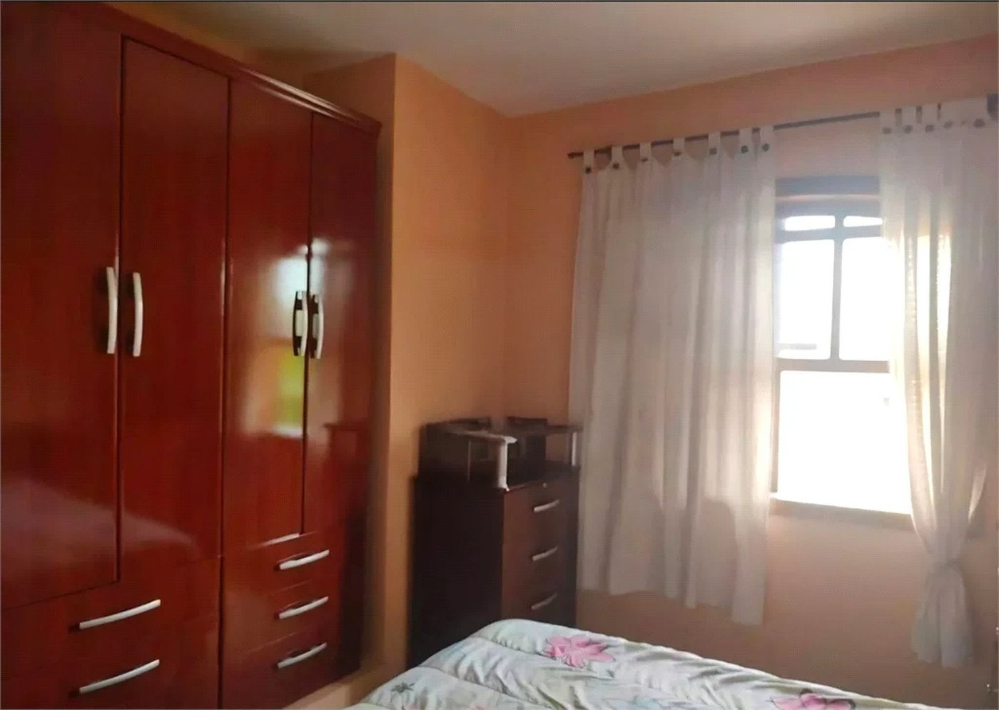 Sobrado à venda com 3 quartos, sendo 1 suíte, em Jardim Ester, São Paulo, SP