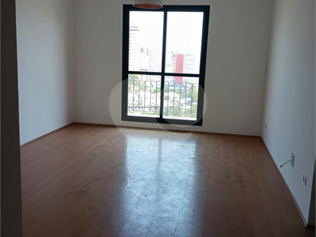 Apartamento à venda com 3 quartos, sendo 1 suíte,  em Tucuruvi, São Paulo, SP