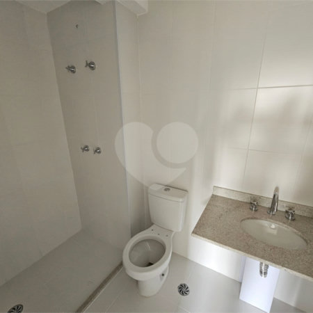Apartamento à venda com 3 quartos, sendo 1 suíte, em Alto da Boa Vista, São Paulo, SP
