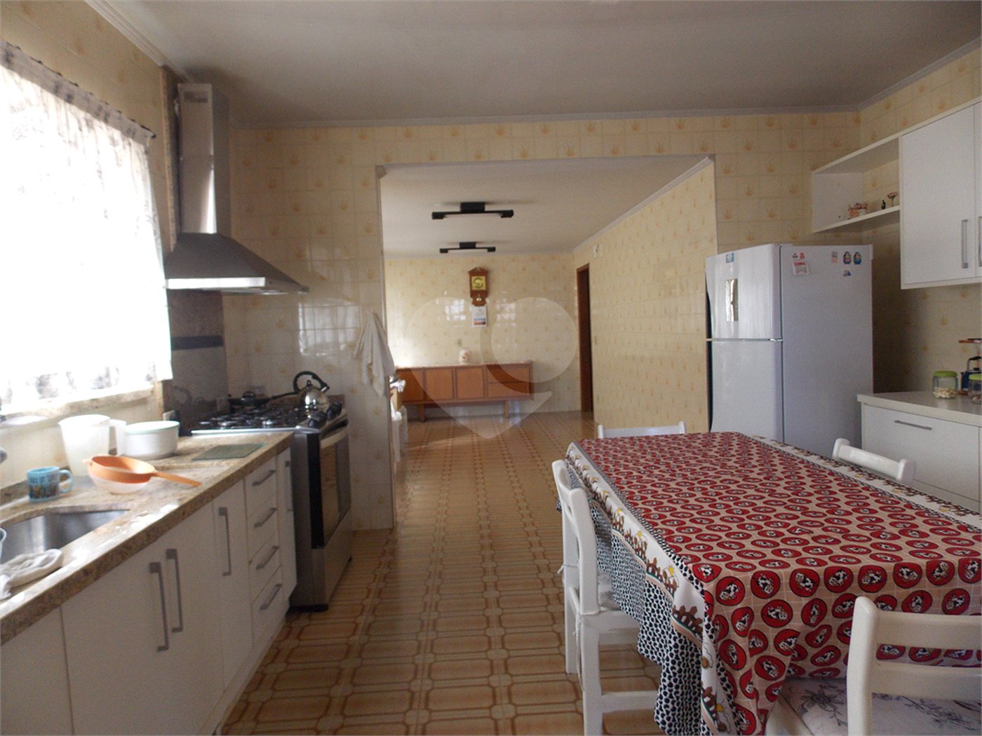 Casa à venda ou para alugar com 5 quartos, sendo 3 suítes,  no Centro, Atibaia, SP