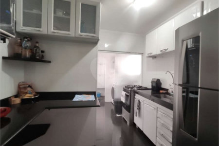 Apartamento à venda com 2 quartos em Cambuci, São Paulo, SP