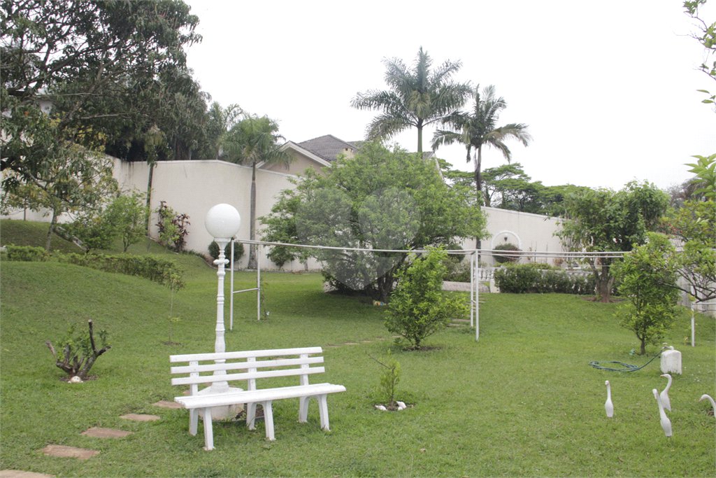 Casa à venda ou para alugar com 5 suítes em Jardim Leonor, São Paulo, SP