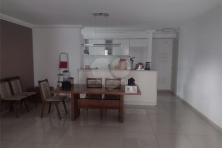 Apartamento à venda com 3 quartos, sendo 1 suíte, em Vila Polopoli, São Paulo, SP