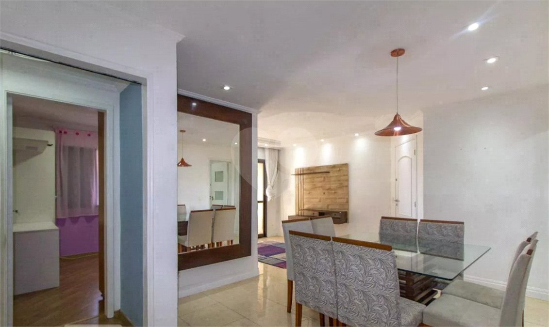Apartamento à venda com 3 quartos, sendo 1 suíte,  em Vila Regente Feijó, São Paulo, SP