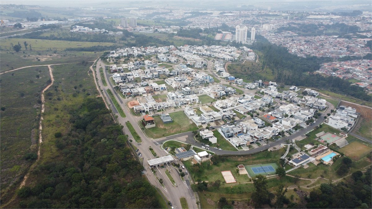Terreno à venda no condomínio Residencial Central Parque, Salto - SP
