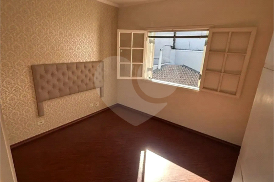 Sobrado à venda com 4 quartos, sendo 2 suítes, em Tremembé, São Paulo, SP