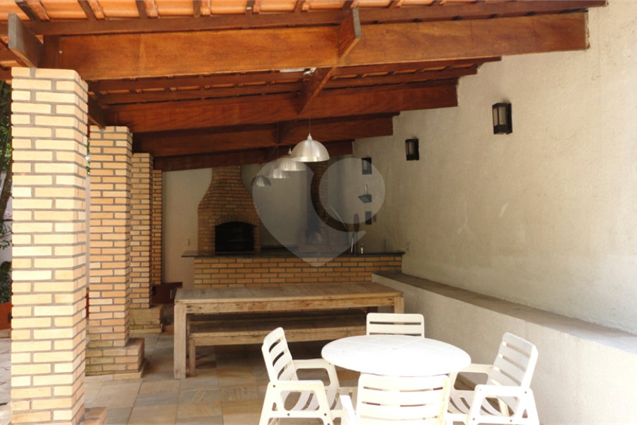 Apartamento à venda com 3 quartos, sendo 1 suíte,  em Jardim Sul, São Paulo, SP