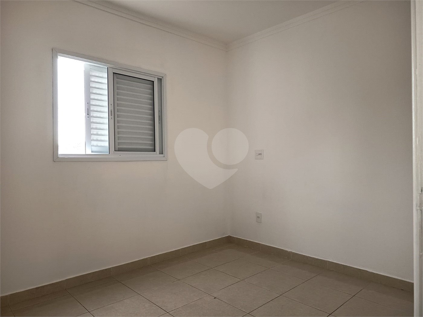 Apartamento à venda com 2 quartos, sendo 1 suíte, em Vila Barão, Sorocaba, SP