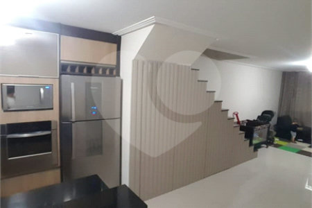 Sobrado à venda com 3 suítes em Vila Gustavo, São Paulo, SP