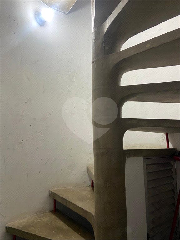 Casa à venda com 3 quartos, sendo 2 suítes, em Vila Carrão, São Paulo, SP