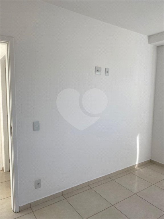 Apartamento à venda com 2 quartos em Santa Claudina, Vinhedo, SP