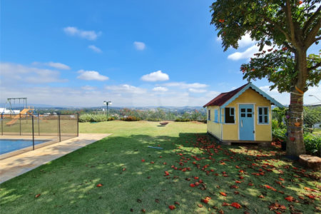 Casa à venda ou para alugar com 4 suítes no condomínio Residencial Jardim Primavera, Louveira - SP