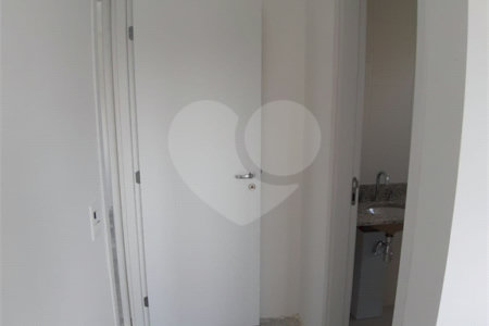 Apartamento à venda com 3 quartos, sendo 1 suíte, em Santo Antônio, São Caetano do Sul, SP