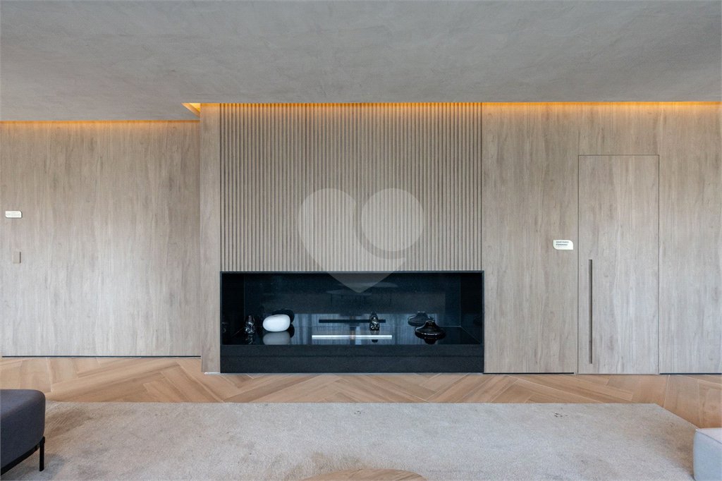 Apartamento à venda com 3 suítes em Vila Clementino, São Paulo, SP