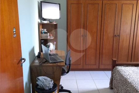 Sobrado à venda com 3 quartos, sendo 1 suíte, no Centro, Indaiatuba, SP