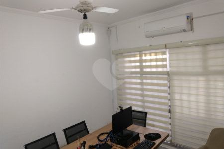 Casa à venda com 3 quartos, sendo 1 suíte, em Mirandópolis, São Paulo, SP