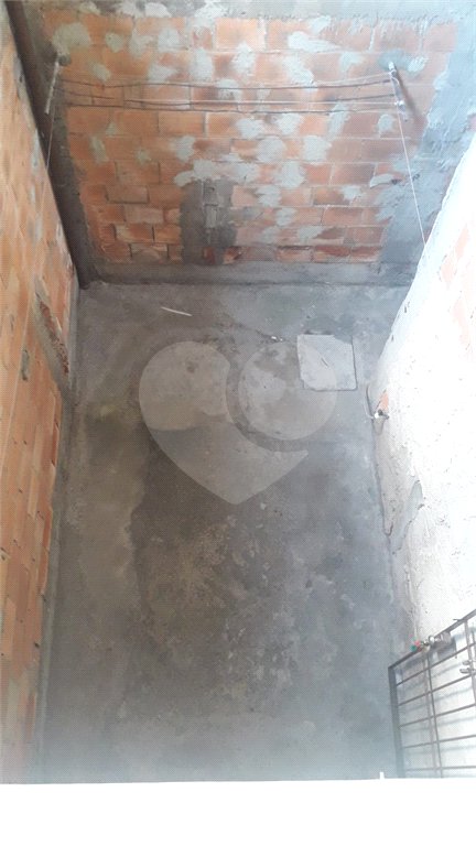 Casa à venda com 3 quartos em Campo Grande, Rio de Janeiro, RJ