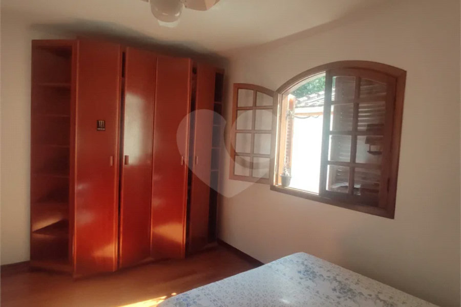 Sobrado à venda com 3 quartos, sendo 1 suíte, em Horto Florestal, São Paulo, SP