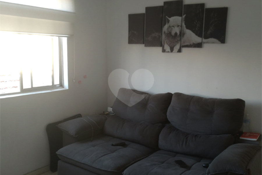 Sobrado à venda com 6 quartos, sendo 1 suíte, em Vila Sabrina, São Paulo, SP
