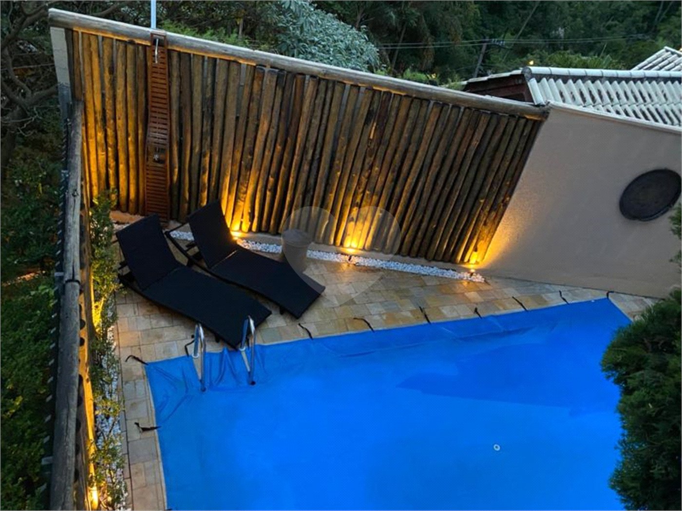 Casa em condomínio à venda com 4 quartos, sendo 3 suítes, em Jardim Vitória Régia, São Paulo, SP