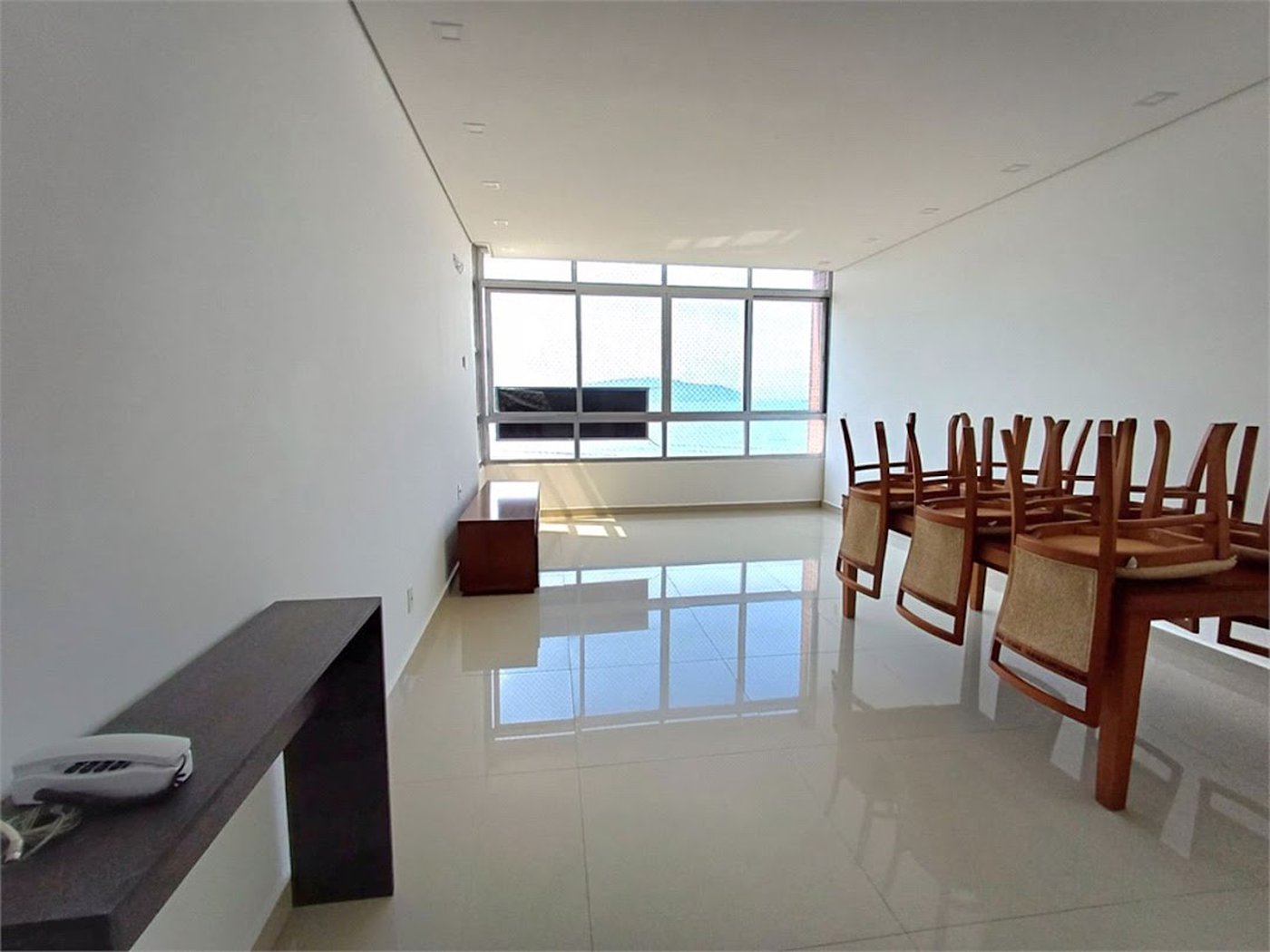 Apartamento Residencial à venda, Itararé, São Vicente - AP1603.