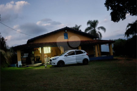 Chácara à venda com 4 quartos no Centro, Piracaia, SP