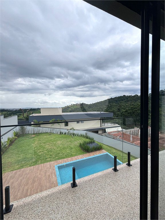 Terreno à venda com 3 suítes no condomínio Quintas da Boa Vista, Atibaia - SP