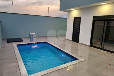 Casa à venda com 3 suítes no condomínio Residencial Alto de Itaici, Indaiatuba - SP