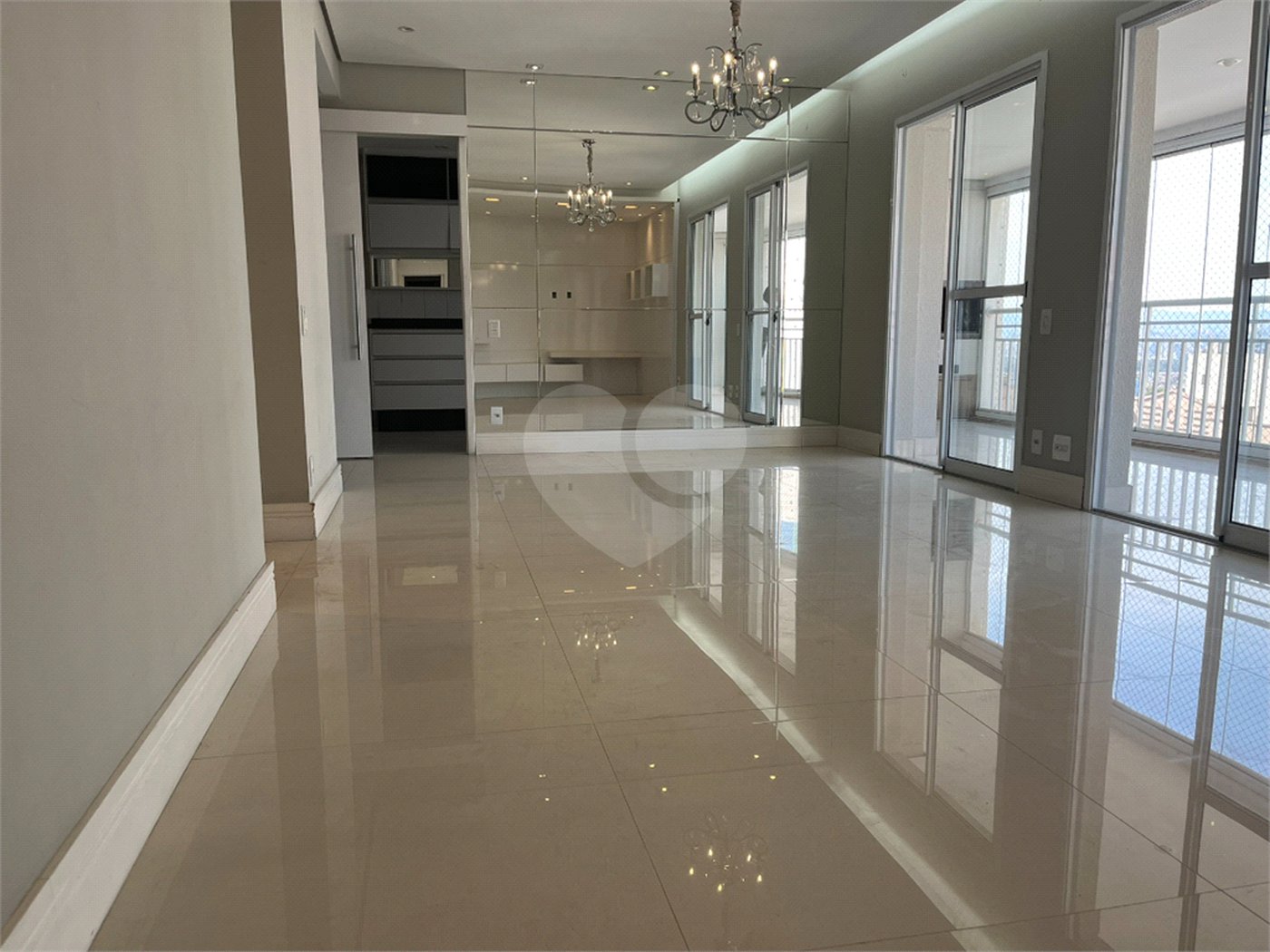 Apartamento à venda com 3 suítes em Mooca, São Paulo, SP