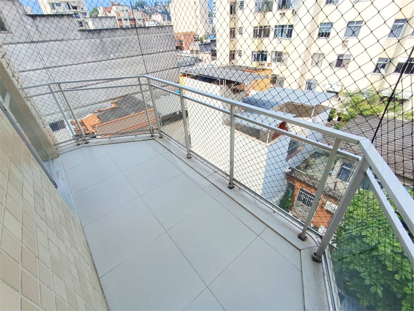 Apartamento à venda com 3 quartos, sendo 1 suíte, em Vila Isabel, Rio de Janeiro, RJ