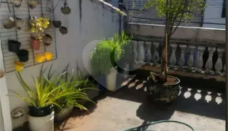 Sobrado à venda com 2 quartos em Pari, São Paulo, SP