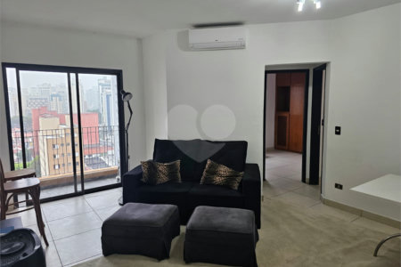 Apartamento à venda com 2 quartos em Vila Olímpia, São Paulo, SP