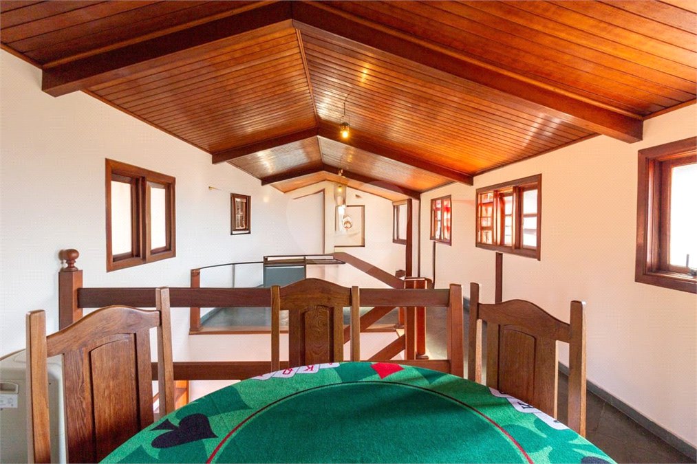 Casa à venda com 3 suítes no condomínio Da Serra, São Paulo - SP