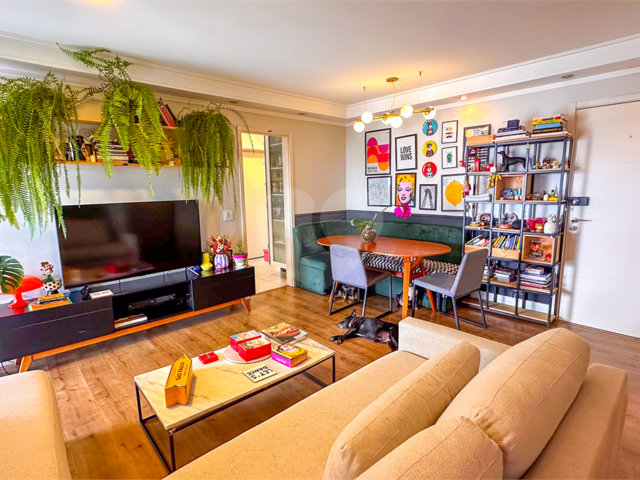 Apartamento à venda com 2 quartos, sendo 1 suíte,  em Santo Amaro, São Paulo, SP
