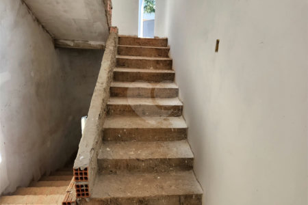 Casa à venda com 5 suítes em Residencial Olivio Benassi, Matão, SP