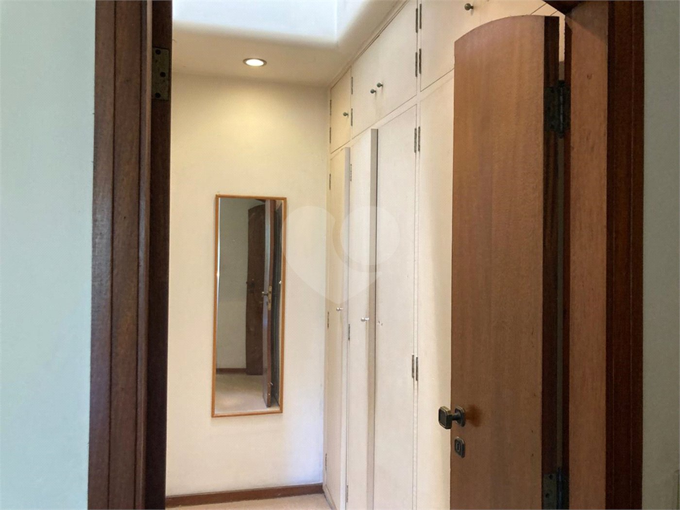Casa à venda com 5 quartos, sendo 2 suítes, em Jardim Marajoara, São Paulo, SP