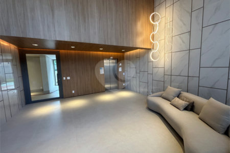 Apartamento à venda com 3 suítes em Moema, São Paulo, SP