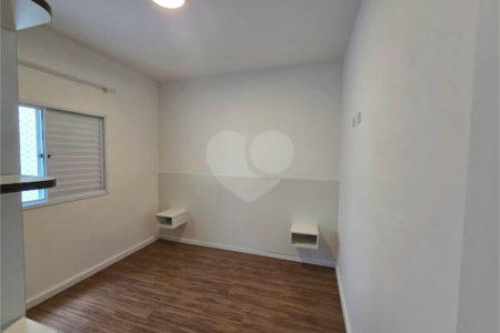 Apartamento à venda com 2 quartos em Jardim Barbacena, Cotia, SP