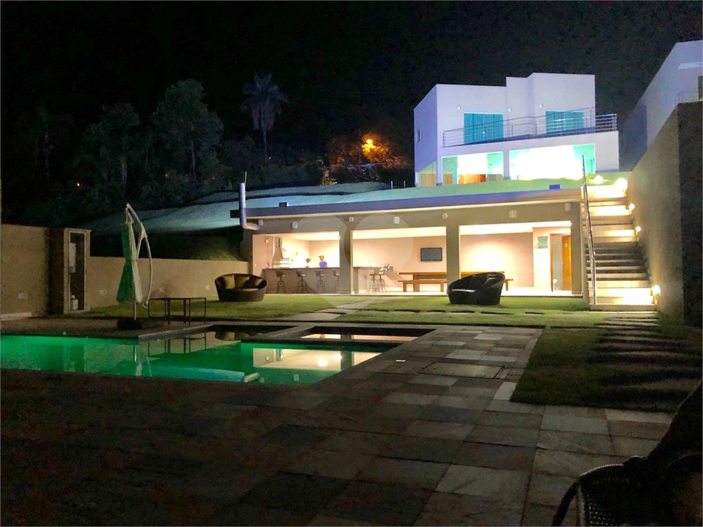 Condomínio à venda com 6 quartos, sendo 5 suítes, no Centro, Capitólio, MG