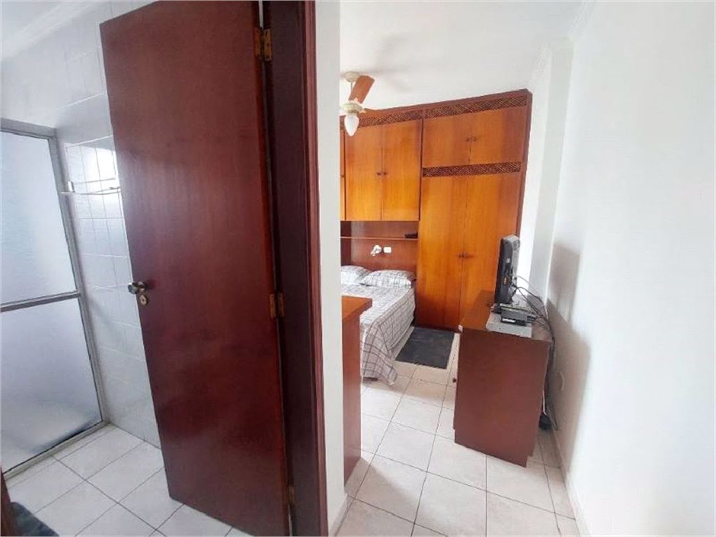 Apartamento Residencial à venda, Boqueirão, Praia Grande - AP0408.