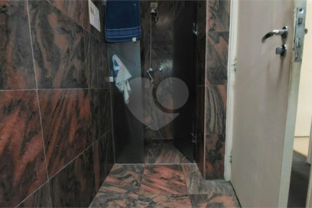 Casa à venda com 4 quartos, sendo 2 suítes,  em Vila Alexandria, São Paulo, SP