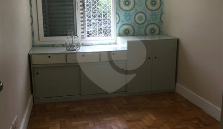 Apartamento à venda com 2 quartos em Vila Romana, São Paulo, SP