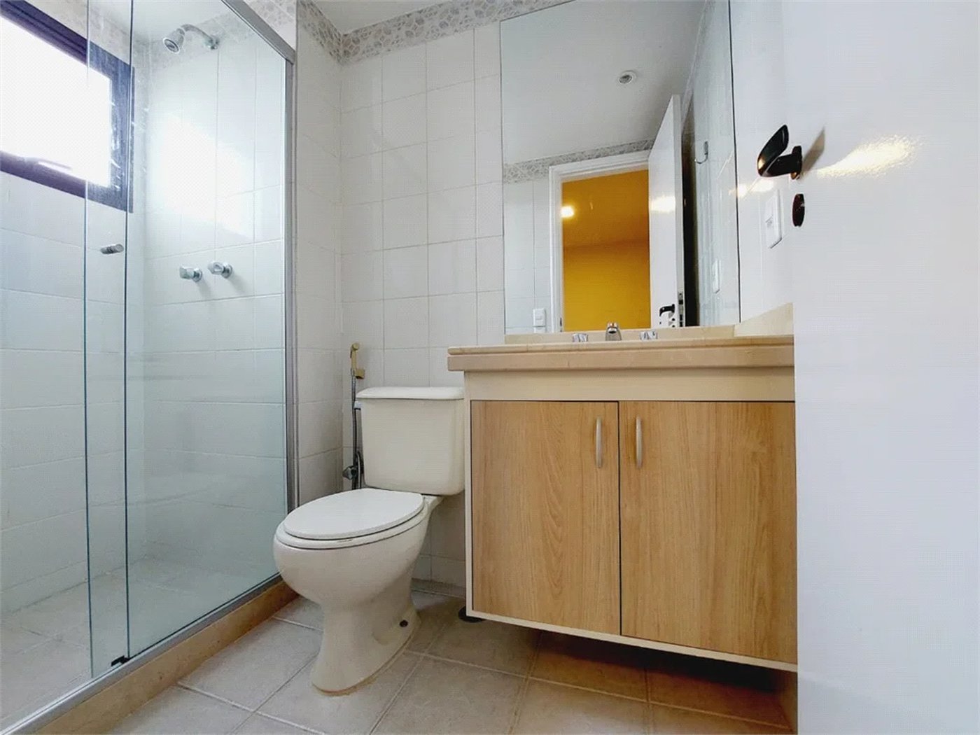 Apartamento à venda com 4 quartos, sendo 2 suítes,  em Alto da Lapa, São Paulo, SP