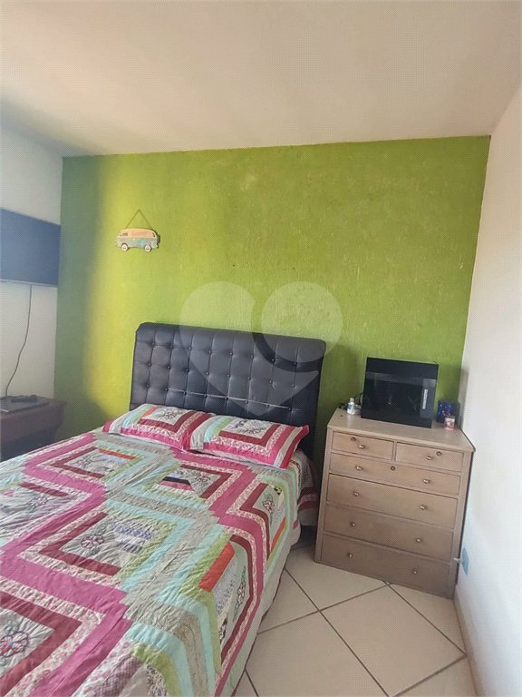 Sobrado à venda com 2 quartos, sendo 1 suíte, em Jardim Vale das Virtudes, São Paulo, SP
