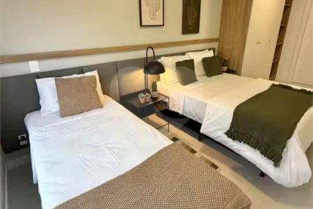 Apartamento à venda com 2 suítes em Jurerê, Florianópolis, SC