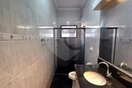 Casa à venda com 3 quartos, sendo 1 suíte,  em Residencial Bosque dos Ipês, São José dos Campos, SP