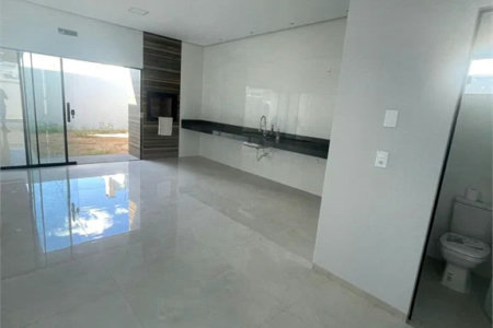 Casa à venda com 3 quartos, sendo 1 suíte, em Loteamento Jardim Europa, Balsas, MA
