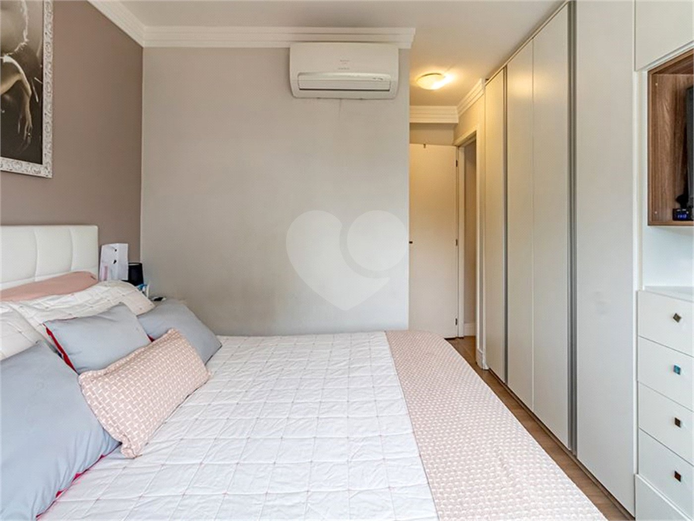 Apartamento à venda com 3 quartos, sendo 1 suíte, em Barra Funda, São Paulo, SP